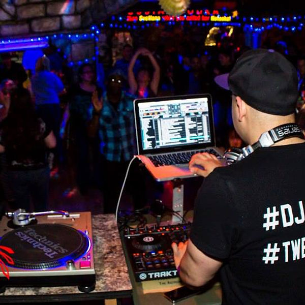 DJ GRE
